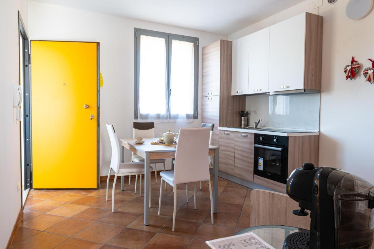 Gold Oasi - Business Solution Aparthotel Ferrara Exterior foto